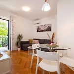 Bina Apartament