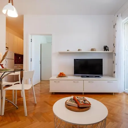 Apartament Bina