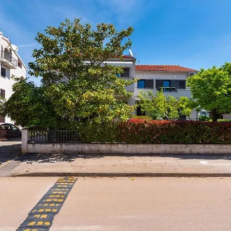 Bina Apartament *